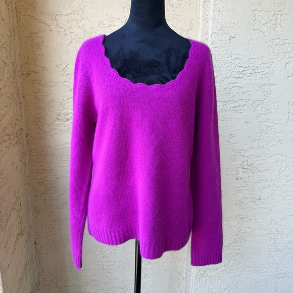 Rafaella Fuchsia Angora Lambswool Knit Sweater Sz L Scalloped Neck Long Sleeve - Picture 1 of 13